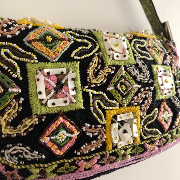 Vintage Fendi Baguette - One-Of-A-Kind - Picture 6 of 8